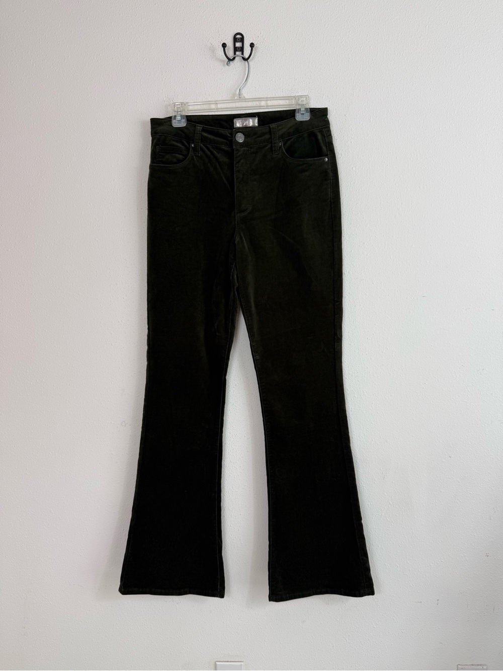 KUT from the Kloth Ana Fab Ab High Waist Corduroy Flare Jeans Dark Green Sz 4